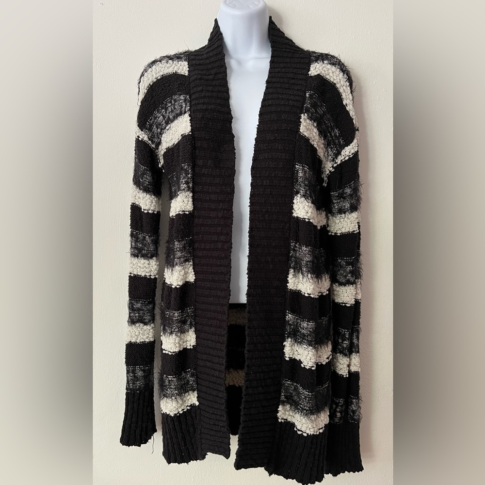 Wild Pearl Black & White Cardigan